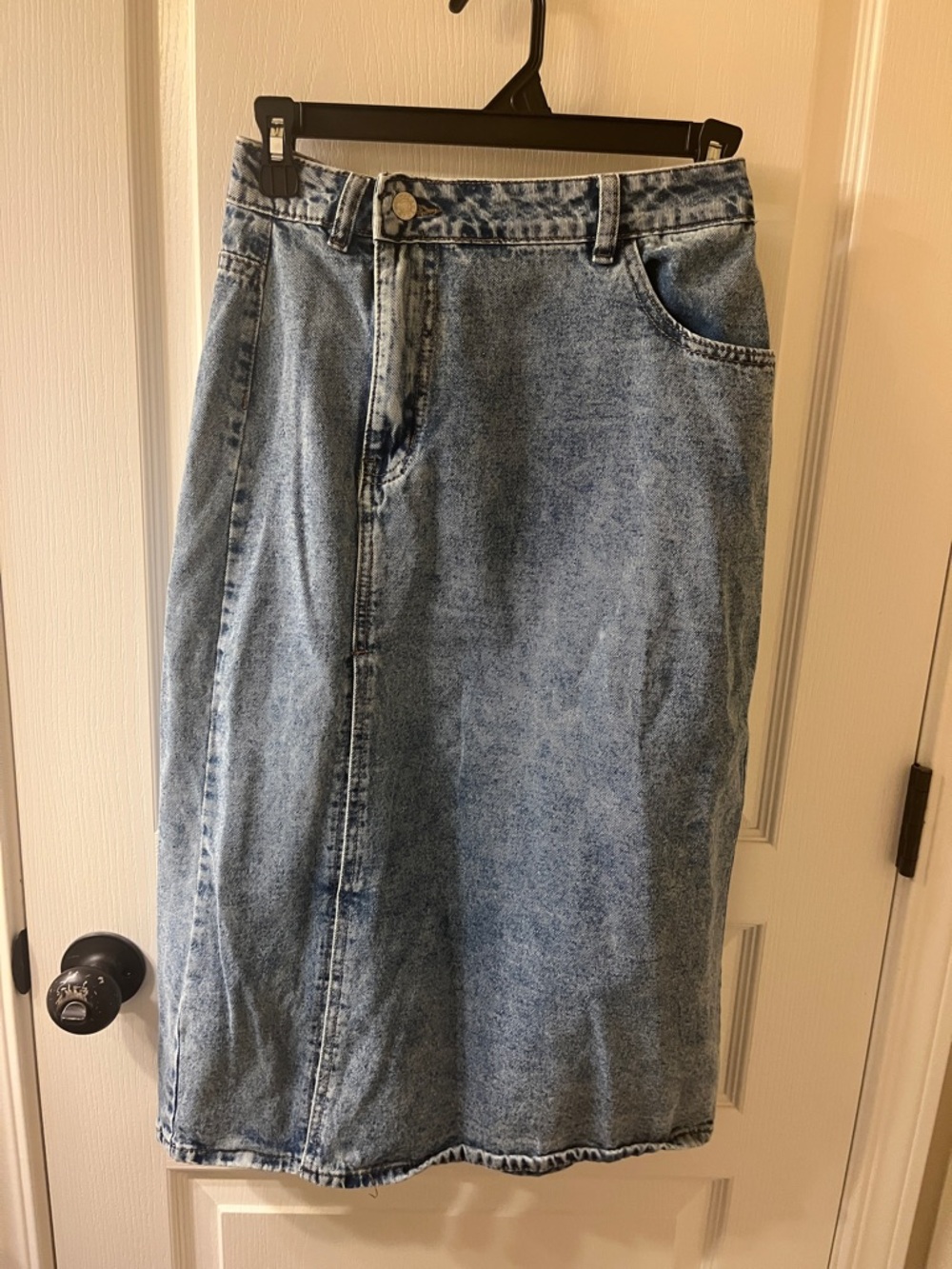 Lightwash Denim Midi Skirt